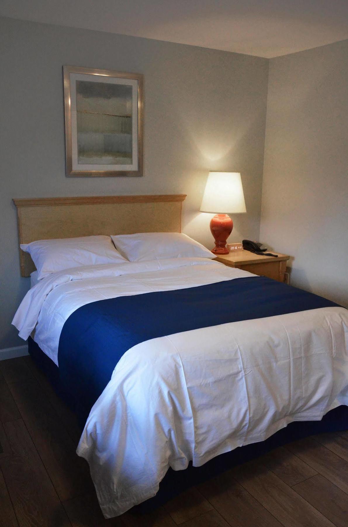 Knights Inn Merritt Eksteriør billede
